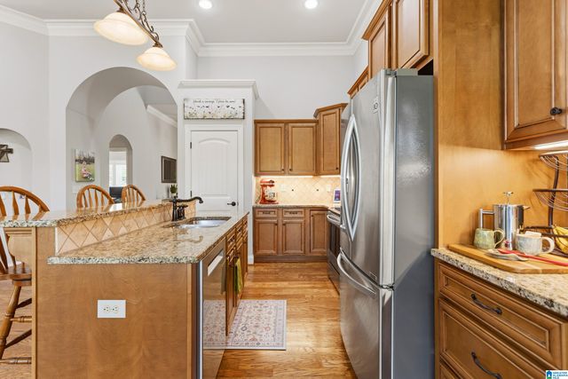 218 KENNISTON DALE, Pelham, AL 35124