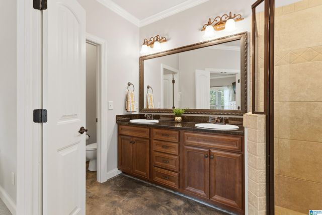 218 KENNISTON DALE, Pelham, AL 35124