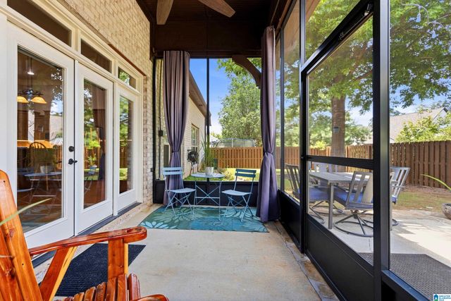 218 KENNISTON DALE, Pelham, AL 35124