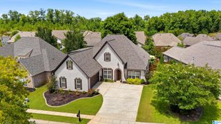 218 KENNISTON DALE, Pelham, AL 35124