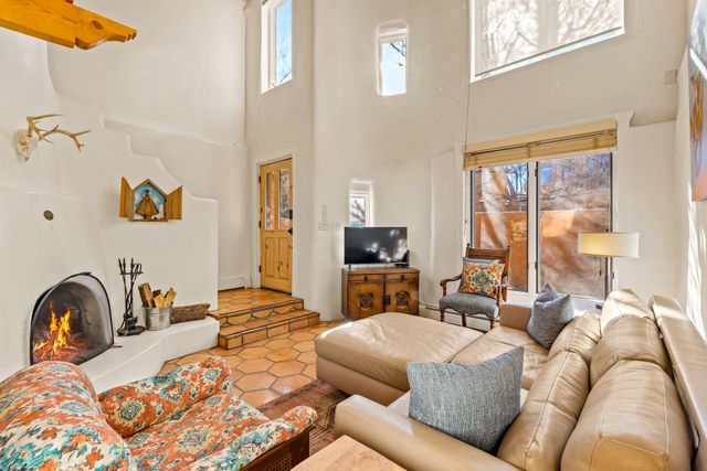 624 Galisteo 27, Santa Fe, NM 87505