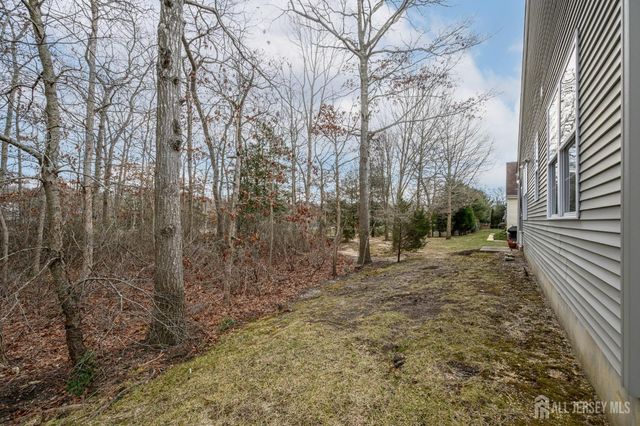 134 Briarwood Drive, Tuckerton, NJ 08087