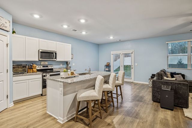 275 Harris Ln, Baxter, TN 38544