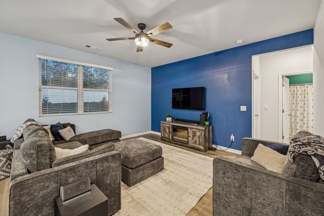 275 Harris Ln, Baxter, TN 38544