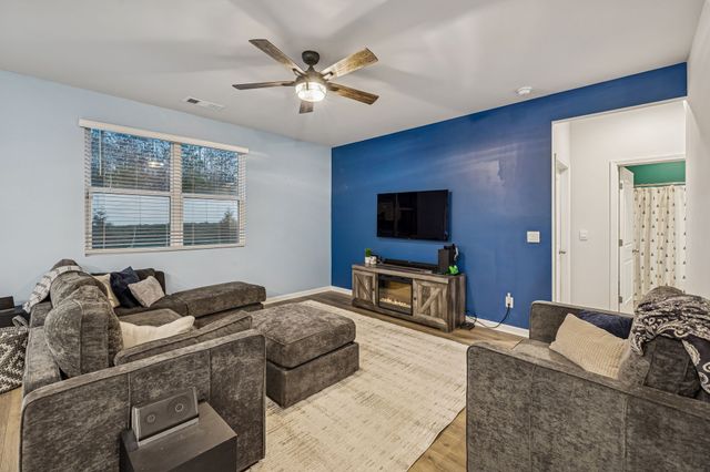 275 Harris Ln, Baxter, TN 38544