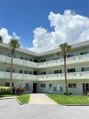 2386 SUMATRAN WAY 44, Clearwater, FL 33763