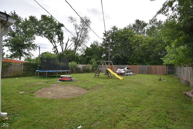 2638 S McClure Street, Indianapolis, IN 46241