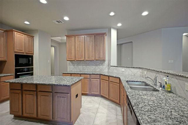 854 Santa Cruz, New Braunfels, TX 78132