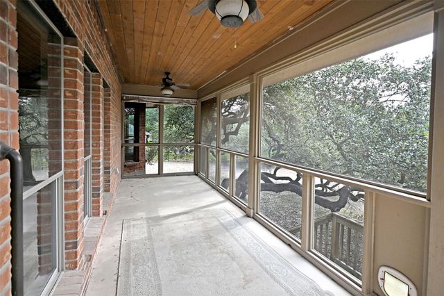 854 Santa Cruz, New Braunfels, TX 78132