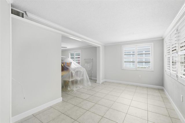602 SPANISH DRIVE S 115, Longboat Key, FL 34228