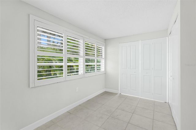 602 SPANISH DRIVE S 115, Longboat Key, FL 34228