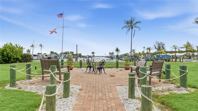 602 SPANISH DRIVE S 115, Longboat Key, FL 34228