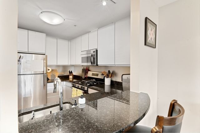 15 Waltham B505, Boston, MA 02118