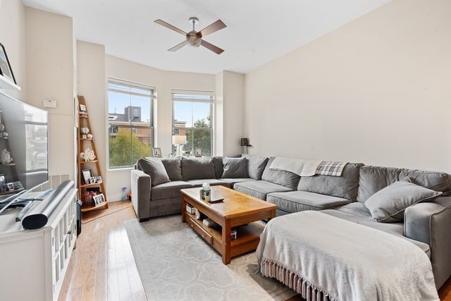 15 Waltham B505, Boston, MA 02118