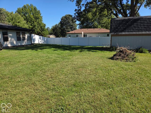 455 Pleasantview Boulevard, Greenwood, IN 46142