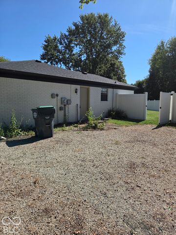 455 Pleasantview Boulevard, Greenwood, IN 46142