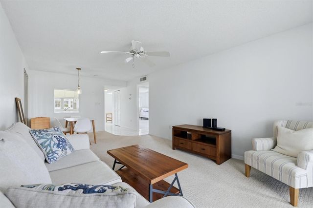 202 46TH AVENUE TERRACE W 404, Bradenton, FL 34207