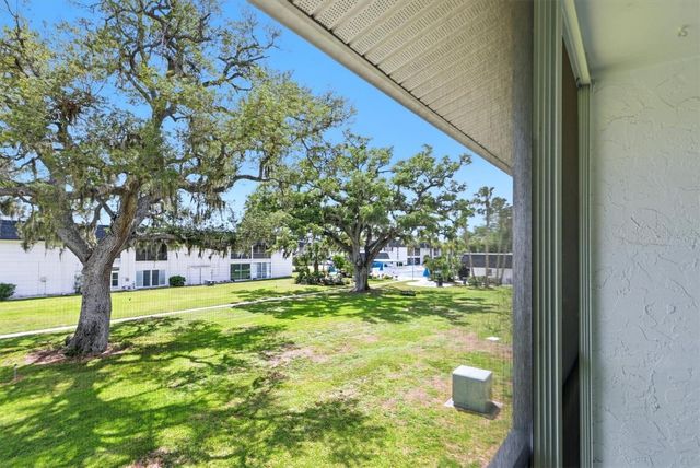 202 46TH AVENUE TERRACE W 404, Bradenton, FL 34207