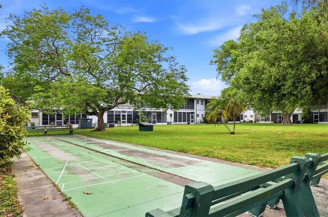 202 46TH AVENUE TERRACE W 404, Bradenton, FL 34207