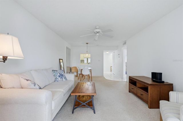 202 46TH AVENUE TERRACE W 404, Bradenton, FL 34207