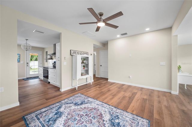 717 W MARION AVENUE, Punta Gorda, FL 33950