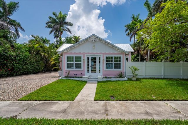 717 W MARION AVENUE, Punta Gorda, FL 33950
