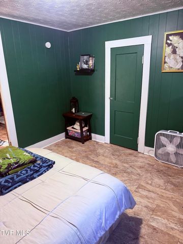 111 Church Street, Surgoinsville, TN 37873