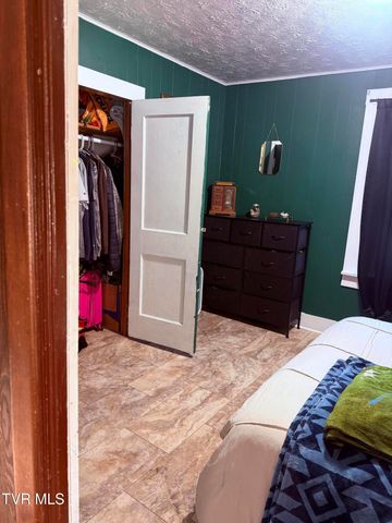 111 Church Street, Surgoinsville, TN 37873