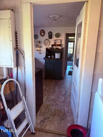 111 Church Street, Surgoinsville, TN 37873