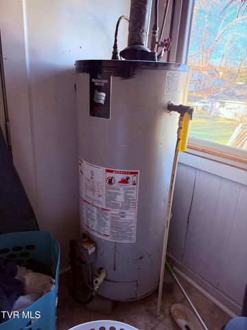 111 Church Street, Surgoinsville, TN 37873