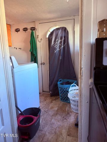 111 Church Street, Surgoinsville, TN 37873