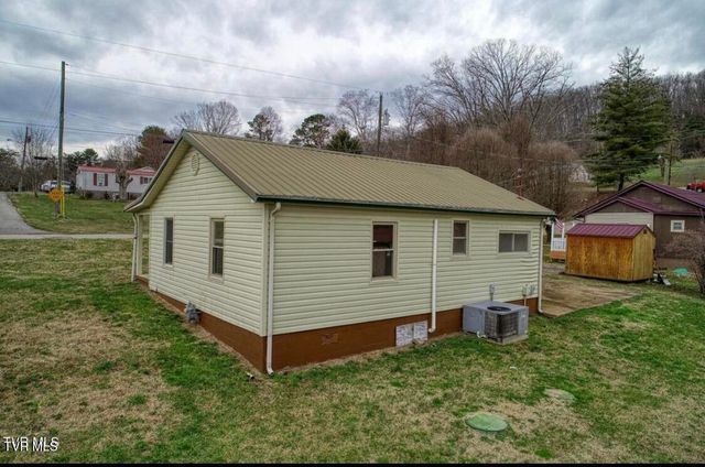 111 Church Street, Surgoinsville, TN 37873