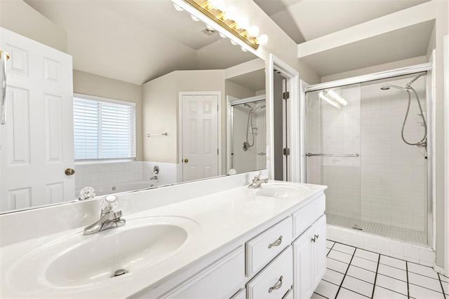 17612 Wain Bridge Avenue, Edmond, OK 73012