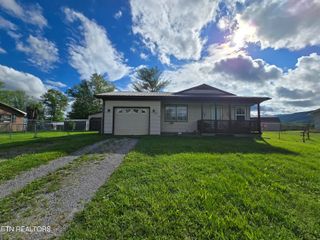 288 Machine Branch Rd, Ewing, VA 24248