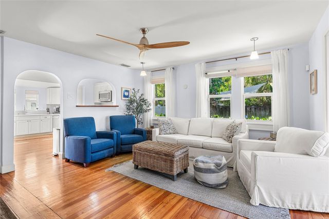 1518 N Ocean Breeze, Lake Worth Beach, FL 33460