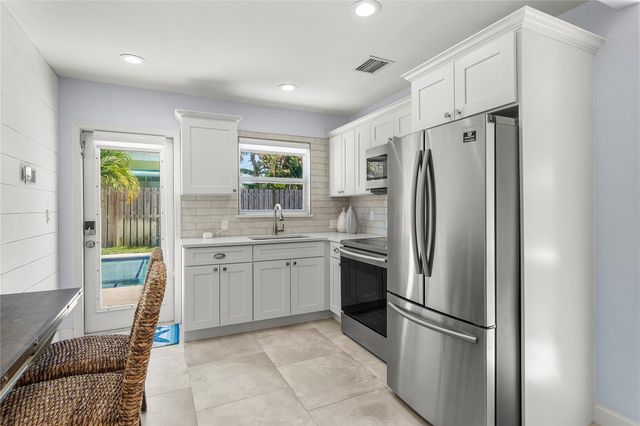 1518 N Ocean Breeze, Lake Worth Beach, FL 33460