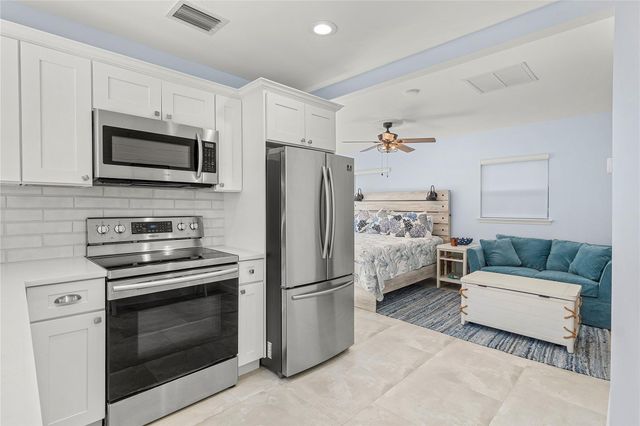 1518 N Ocean Breeze, Lake Worth Beach, FL 33460