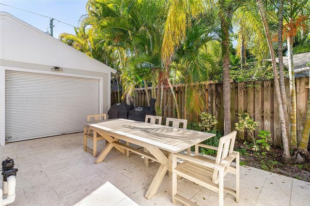 1518 N Ocean Breeze, Lake Worth Beach, FL 33460
