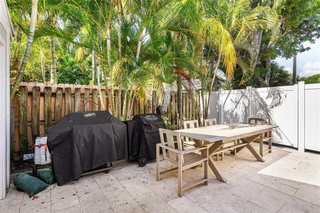 1518 N Ocean Breeze, Lake Worth Beach, FL 33460