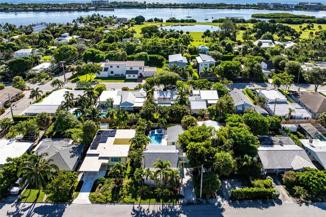 1518 N Ocean Breeze, Lake Worth Beach, FL 33460