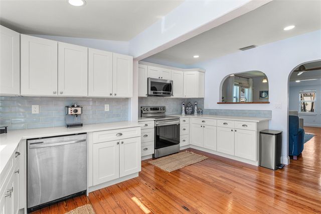 1518 N Ocean Breeze, Lake Worth Beach, FL 33460