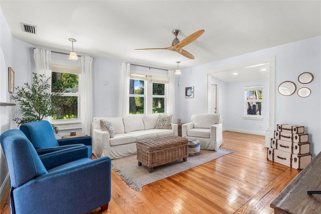 1518 N Ocean Breeze, Lake Worth Beach, FL 33460