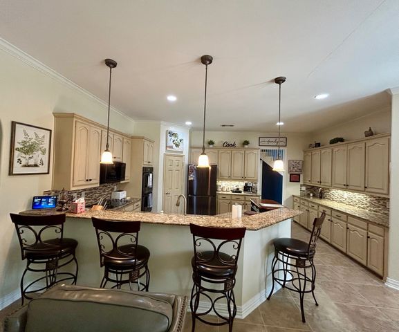 2300 High Pointe Drive, Corinth, TX 76210