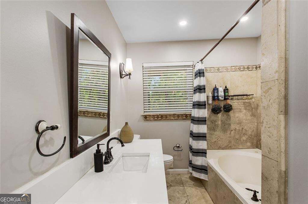 670 Montclair Drive SW, Smyrna, GA 30082 — photo 5