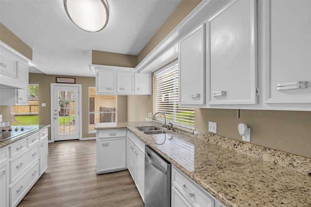 3706 Glenwood Springs Drive, Houston, TX 77345