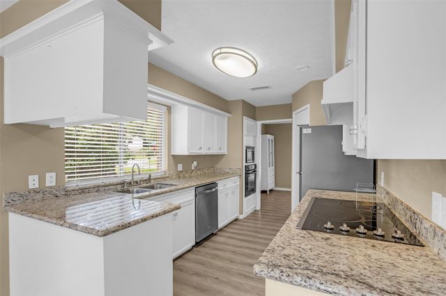 3706 Glenwood Springs Drive, Houston, TX 77345