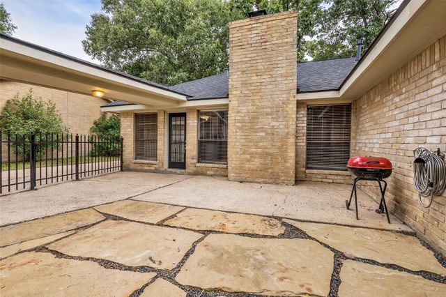 3706 Glenwood Springs Drive, Houston, TX 77345