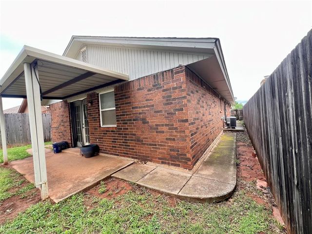 936 W Tesio Way, Mustang, OK 73064