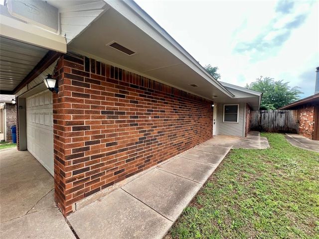 936 W Tesio Way, Mustang, OK 73064