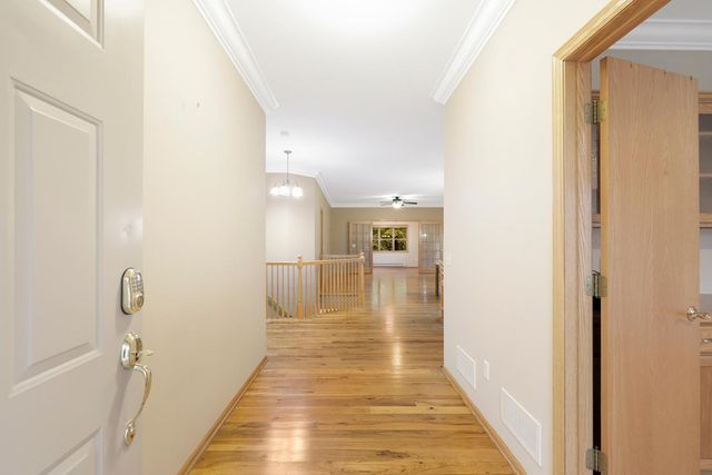 12585 74th Avenue N, Maple Grove, MN 55369